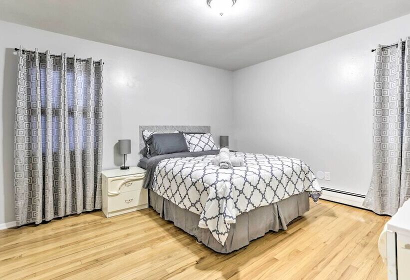 Ideally Located Jersey City Home, 8 Mi To Nyc