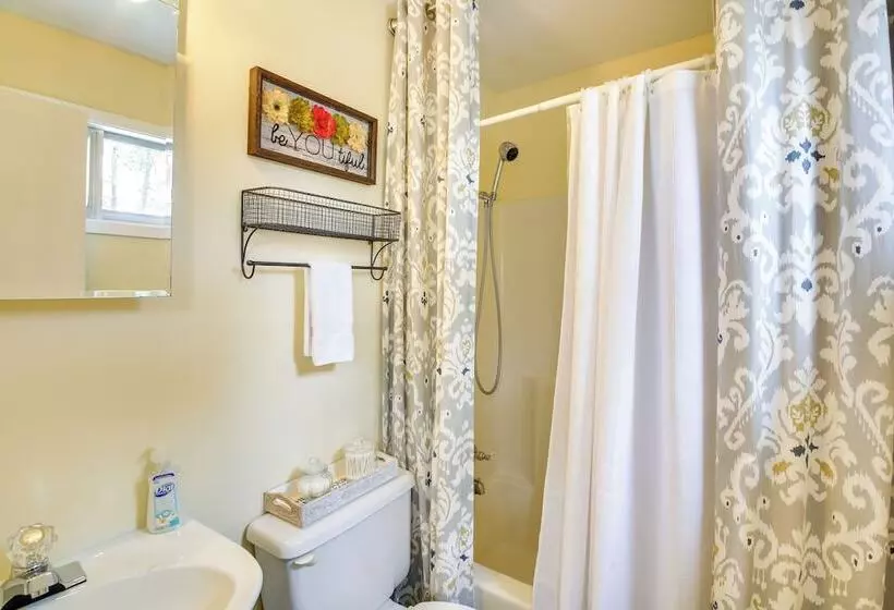 Cozy Lake Cabin W/ Dock In Hot Springs Nat L Park