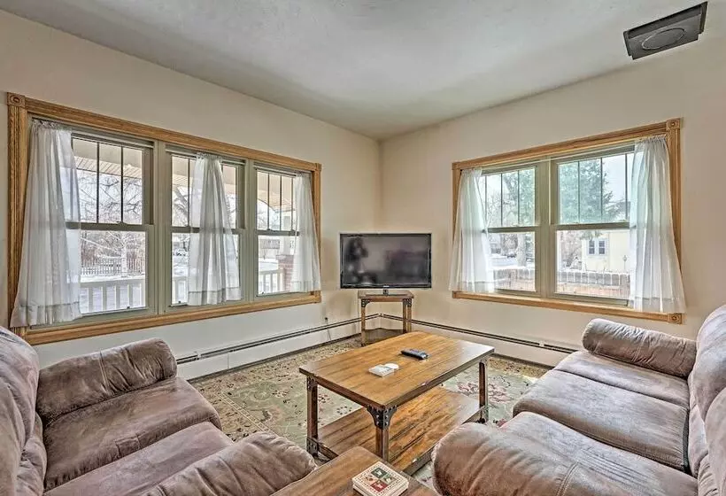 Laramie Home W/ Backyard < 1 Mi To Univ Of Wyoming