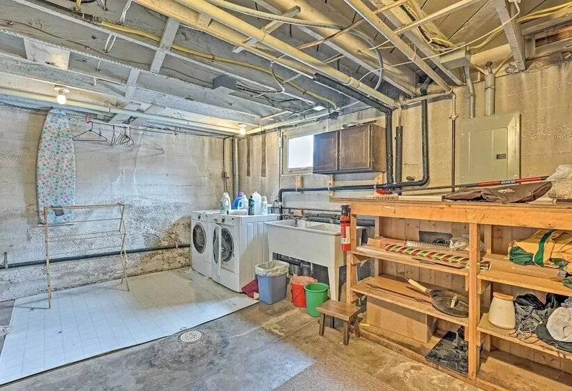 Laramie Home W/ Backyard < 1 Mi To Univ Of Wyoming