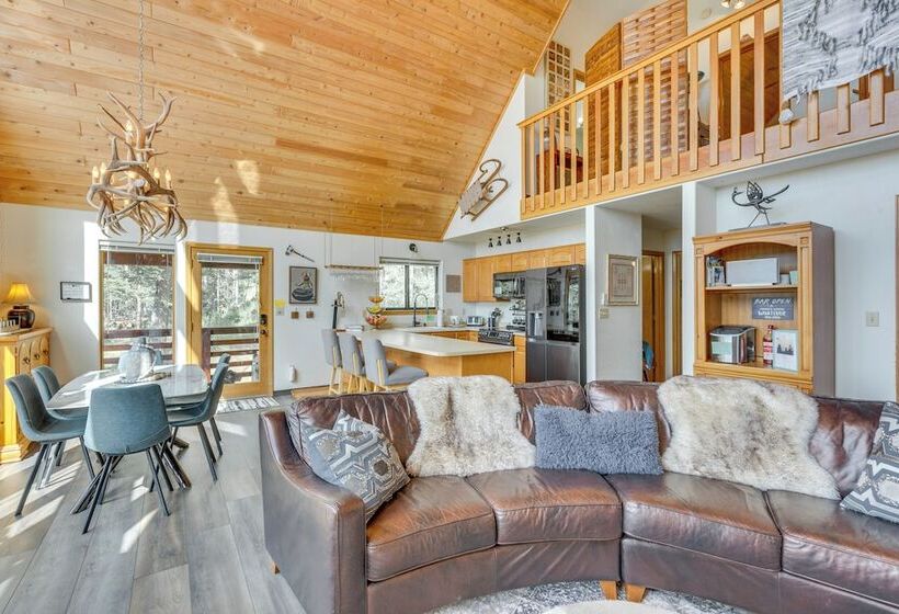 Angel Fire Retreat W/ Hot Tub ~ 5 Mi To Skiing