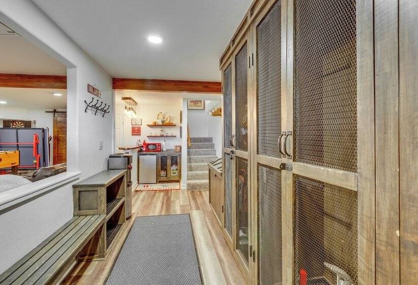 Angel Fire Retreat W/ Hot Tub ~ 5 Mi To Skiing