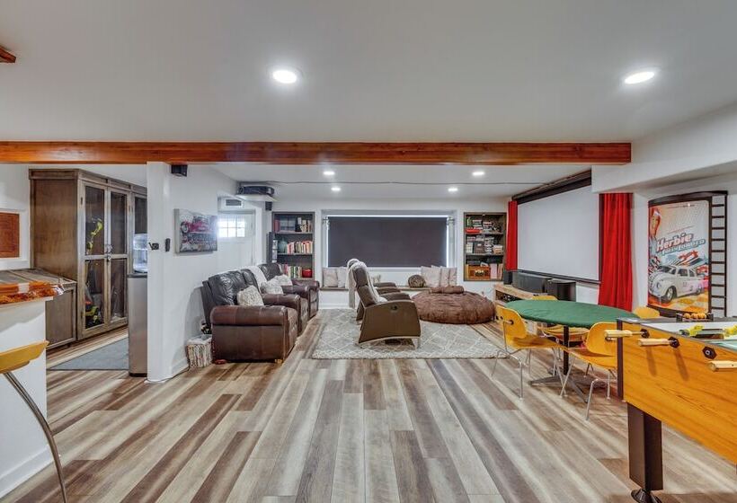 Angel Fire Retreat W/ Hot Tub ~ 5 Mi To Skiing