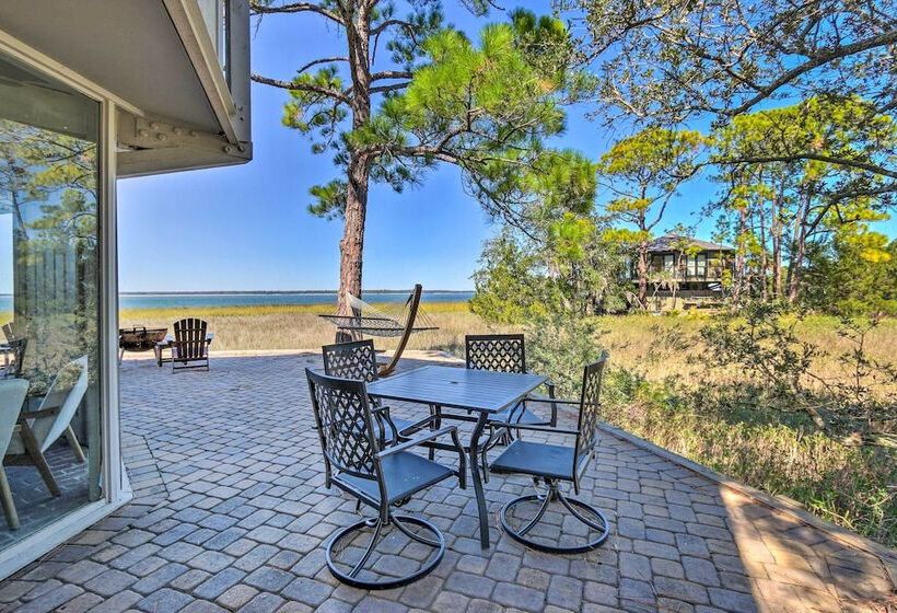 Ocean View Treetop Escape W/ Fire Pit!