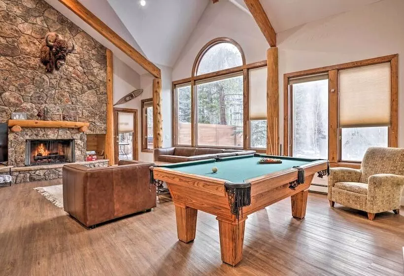 Luxury Keystone Cabin W/ Hot Tub, 1 Mi To Lifts!