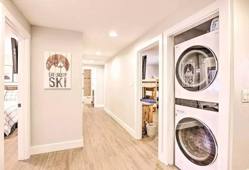 Luxury Keystone Cabin W/ Hot Tub, 1 Mi To Lifts!
