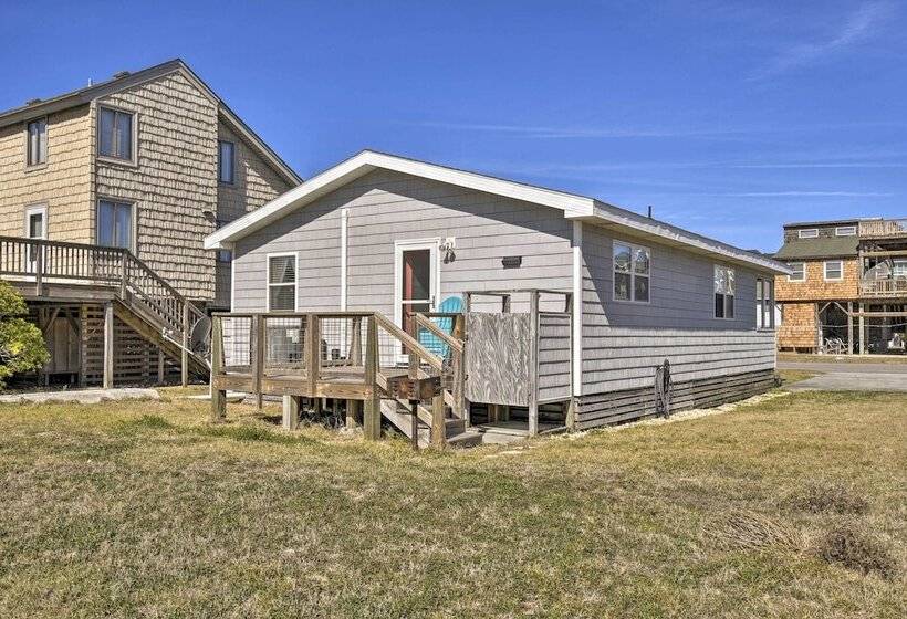 Nags Head Cottage: Screened Porch, Walk To Beach!