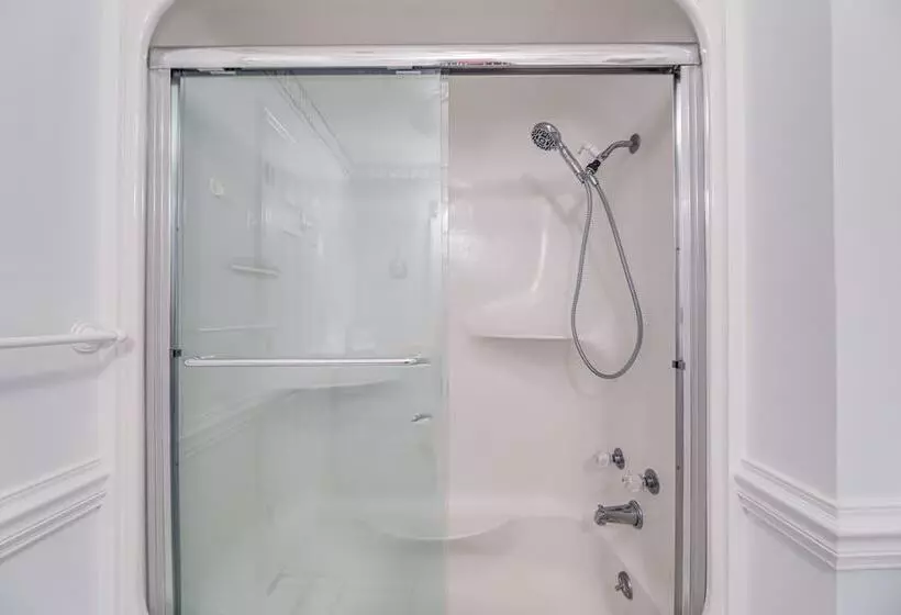 New Bern Home W/ Direct Access To Neuse River