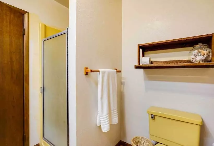 Peaceful Applegate River Valley Sanctuary!