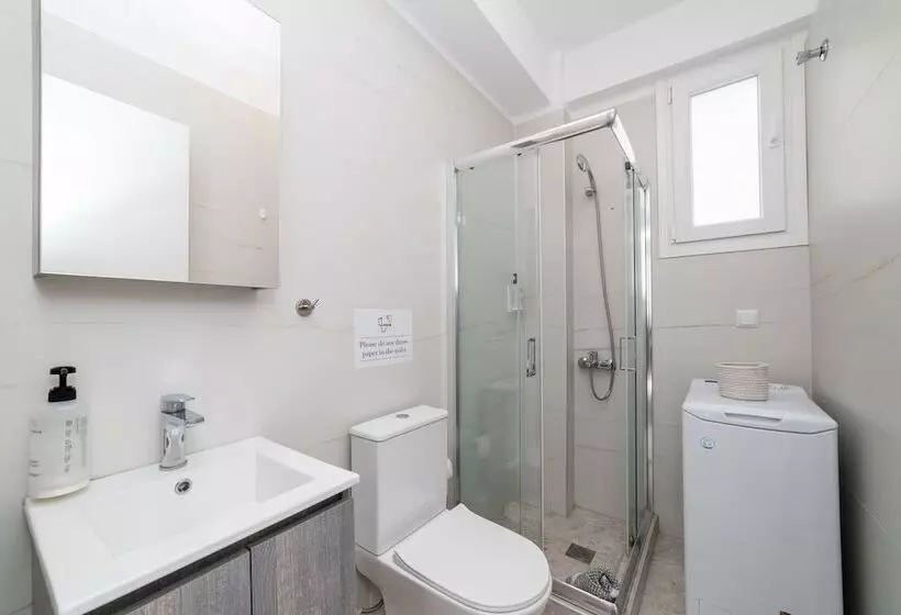 Majatalo Kleoniki & Irida Residential Complexes