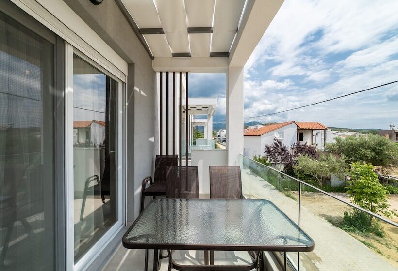 펜션 Kleoniki & Irida Residential Complexes