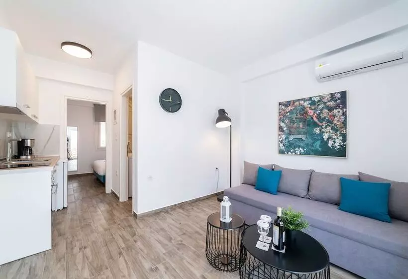 Majatalo Kleoniki & Irida Residential Complexes