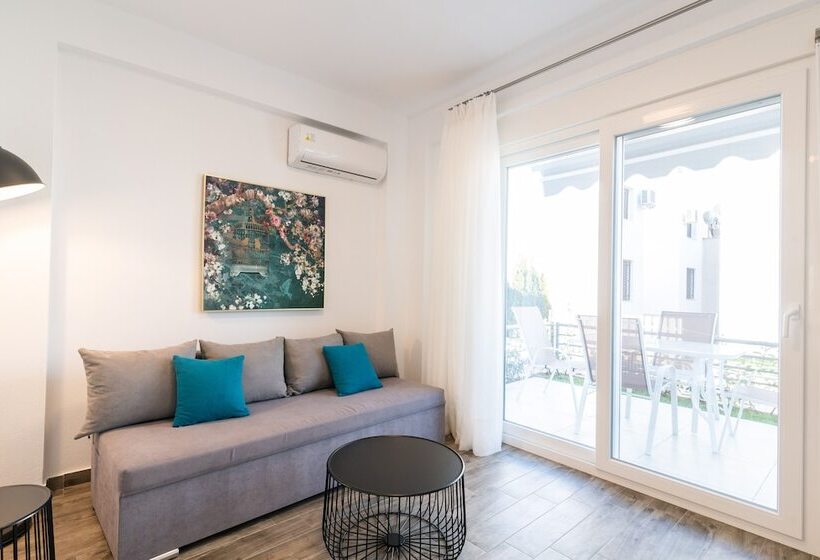 펜션 Kleoniki & Irida Residential Complexes