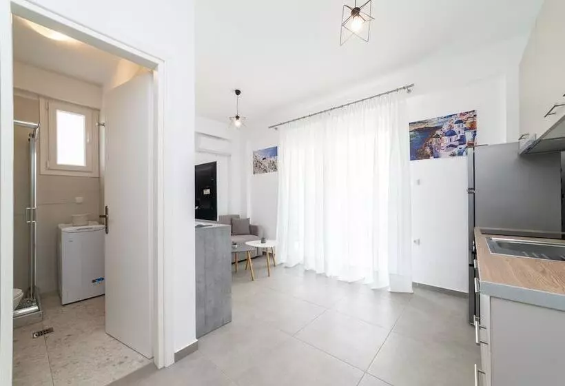 Majatalo Kleoniki & Irida Residential Complexes