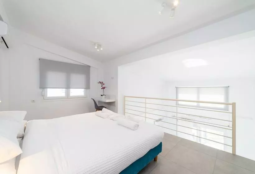 Majatalo Kleoniki & Irida Residential Complexes