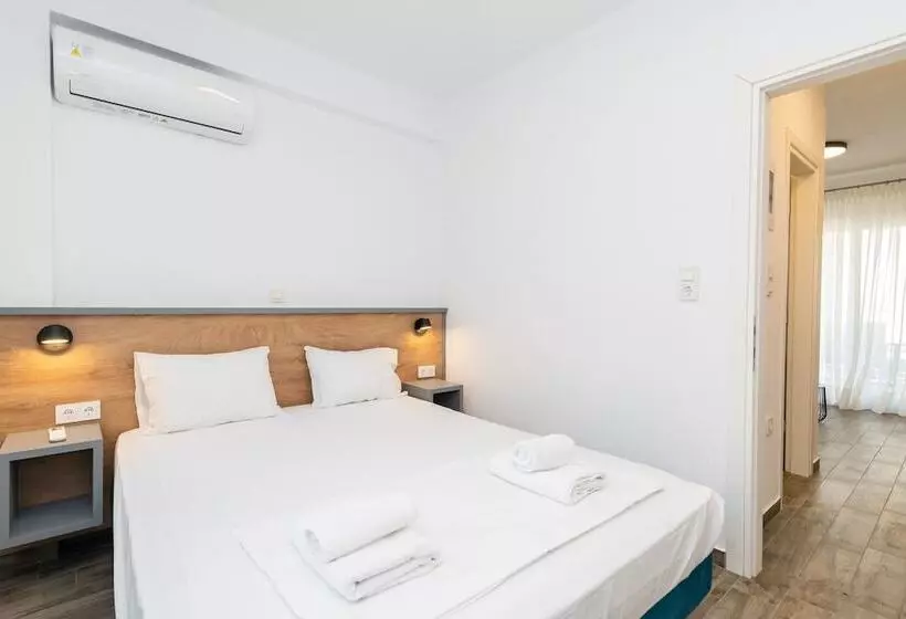 Majatalo Kleoniki & Irida Residential Complexes