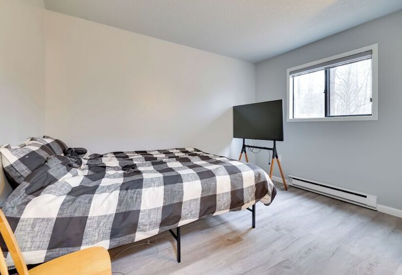 8 Mi To Tobyhanna State Park: Poconos Home!