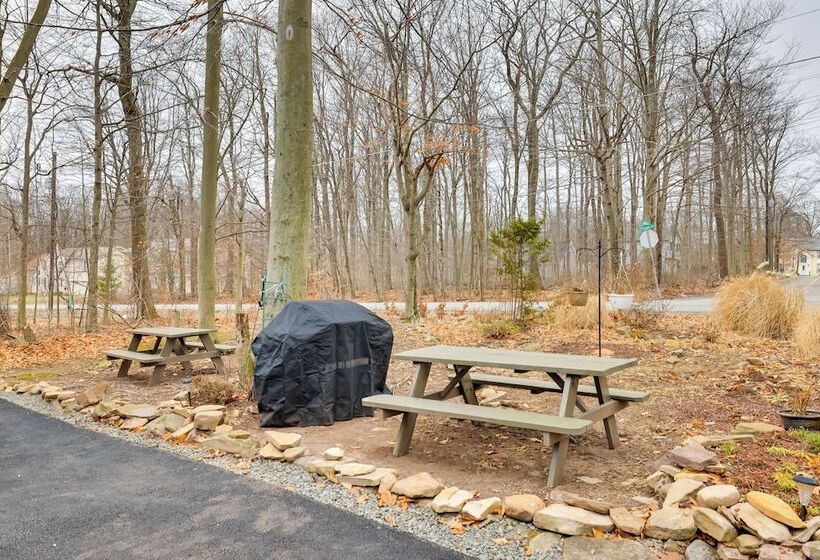 8 Mi To Tobyhanna State Park: Poconos Home!