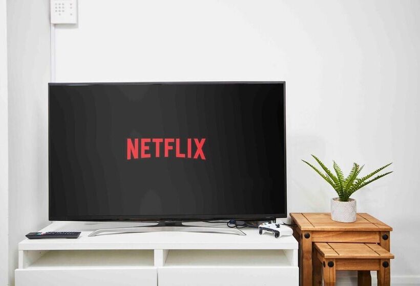 Резиденция Dellehomes Remarkable 4 Bed House In Manchester