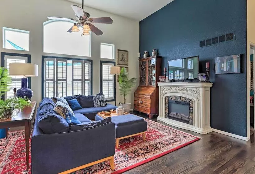 Scenic Home W/ Furnished Deck ~ 14 Mi To Denver