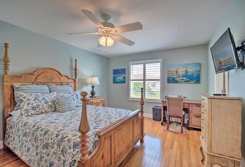 ~ 1 Mi To Golf: Home W/ Patio In The Villages!