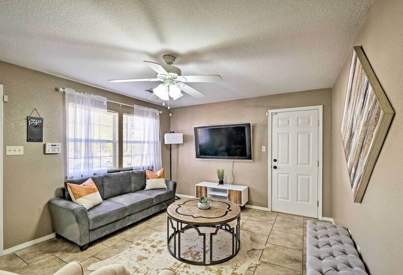 2 Mi To Historic Sites: Cozy Fort Smith Home!