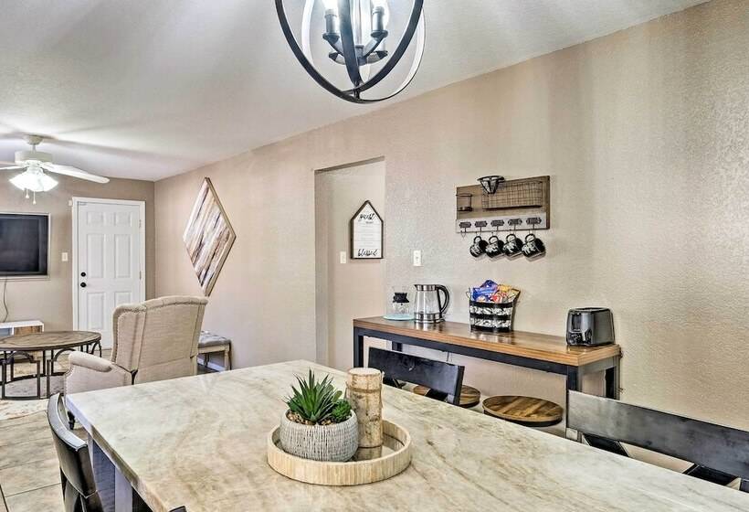 2 Mi To Historic Sites: Cozy Fort Smith Home!