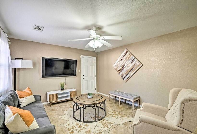 2 Mi To Historic Sites: Cozy Fort Smith Home!