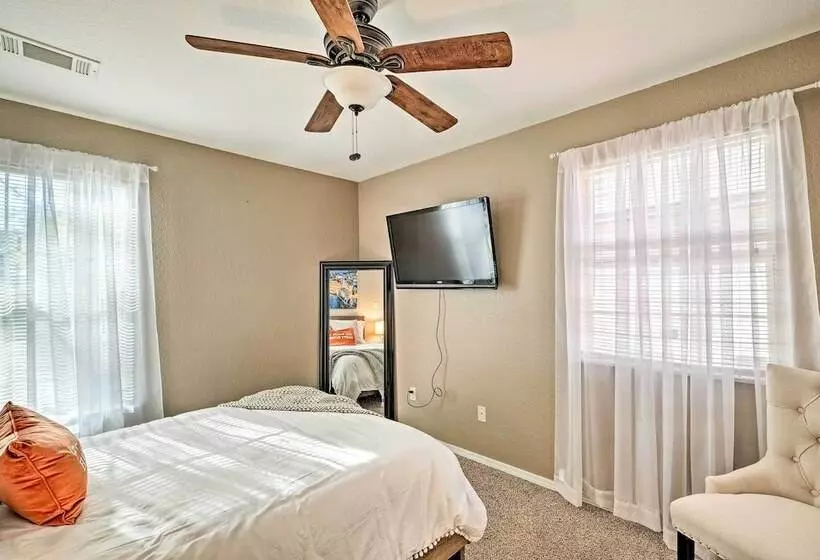 2 Mi To Historic Sites: Cozy Fort Smith Home!