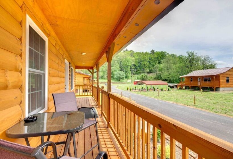 Bears Den Cabin W/ Porch ~ 5 Mi To Bryson City!