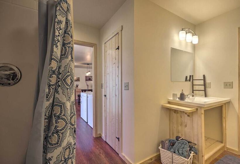 Bears Den Cabin W/ Porch ~ 5 Mi To Bryson City!