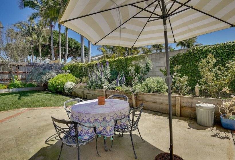 Beautiful South Oceanside Bungalow: 1 Mi To Beach!