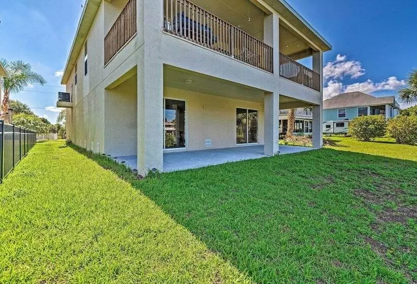 Bright Bayfront Home < 2 Mi To Hernando Beach!