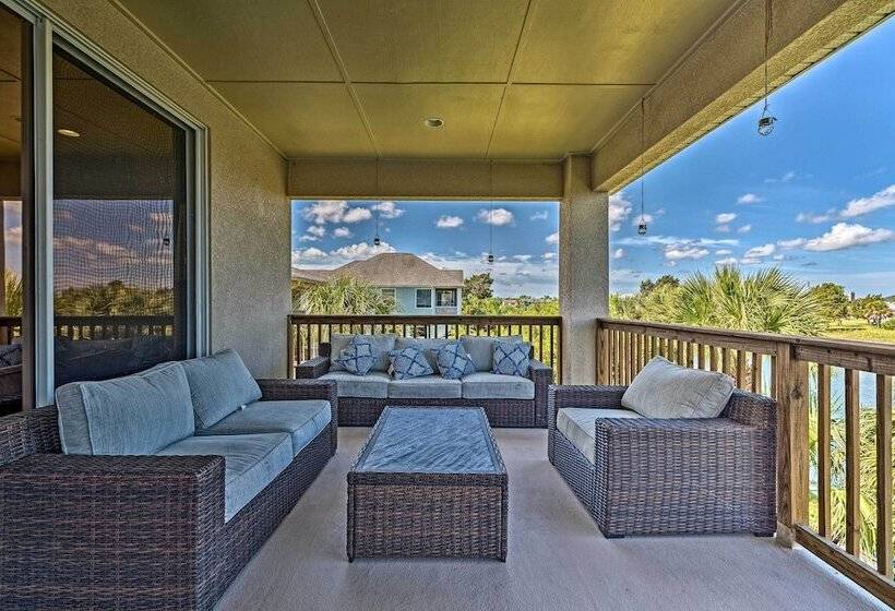 Bright Bayfront Home < 2 Mi To Hernando Beach!