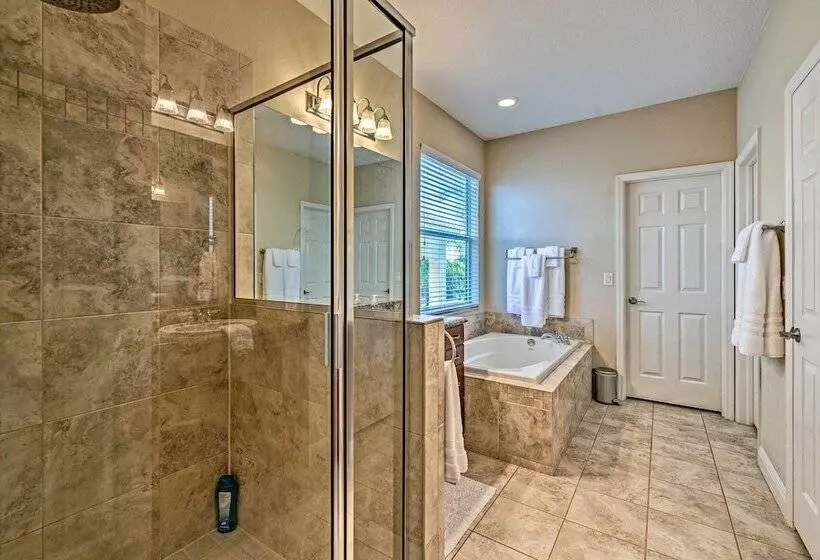 Bright Bayfront Home < 2 Mi To Hernando Beach!