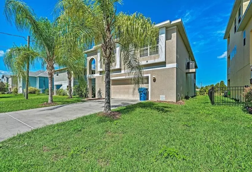 Bright Bayfront Home < 2 Mi To Hernando Beach!