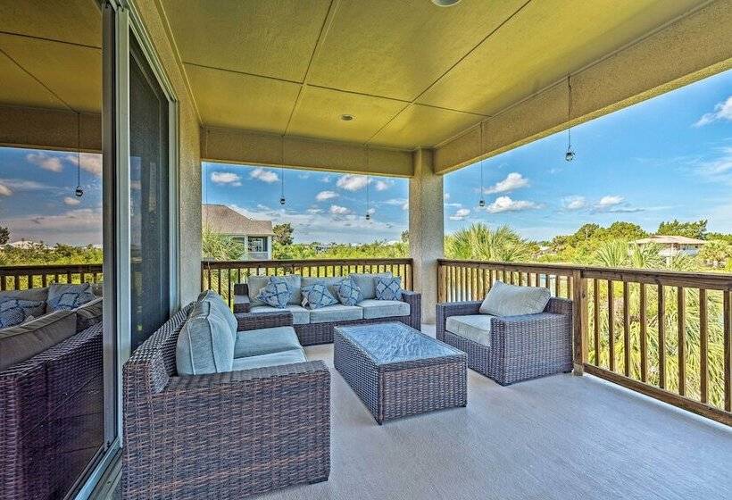 Bright Bayfront Home < 2 Mi To Hernando Beach!