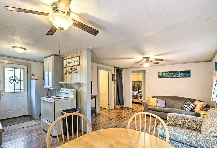 Cabana Luna  Cabin W/ Deck, Swing & Fire Pit!