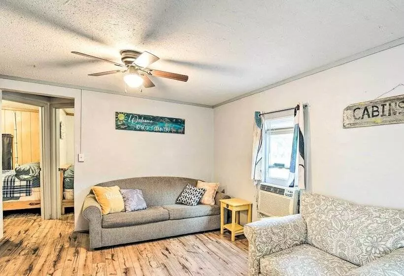 Cabana Luna  Cabin W/ Deck, Swing & Fire Pit!