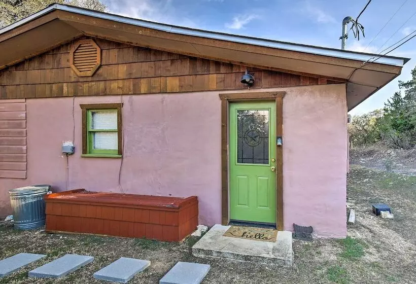 Cabana Luna  Cabin W/ Deck, Swing & Fire Pit!