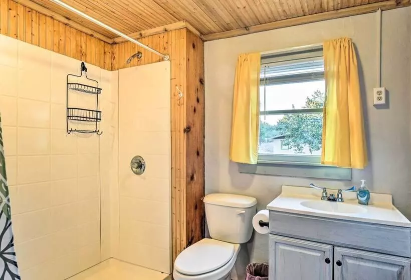 Cabana Luna  Cabin W/ Deck, Swing & Fire Pit!