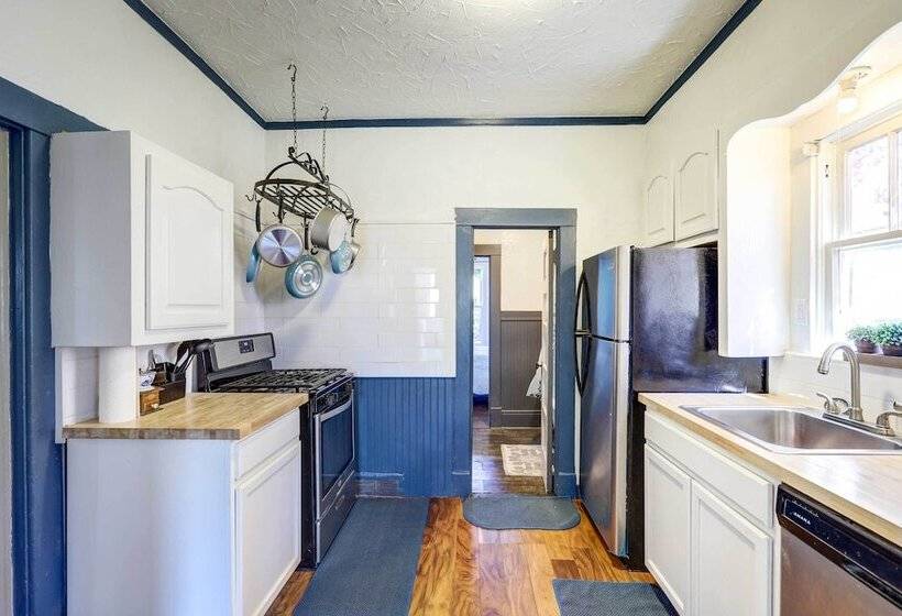 Charming Montrose Family Home: Block To Downtown!