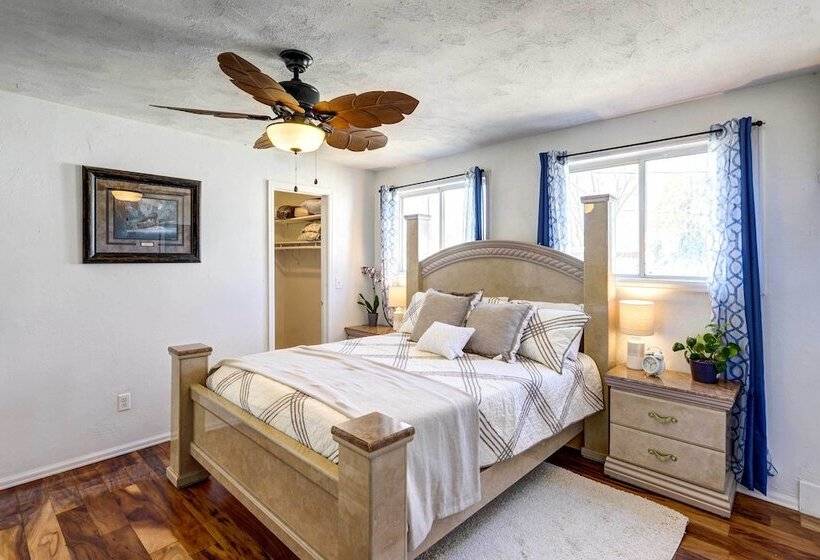 Charming Montrose Family Home: Block To Downtown!