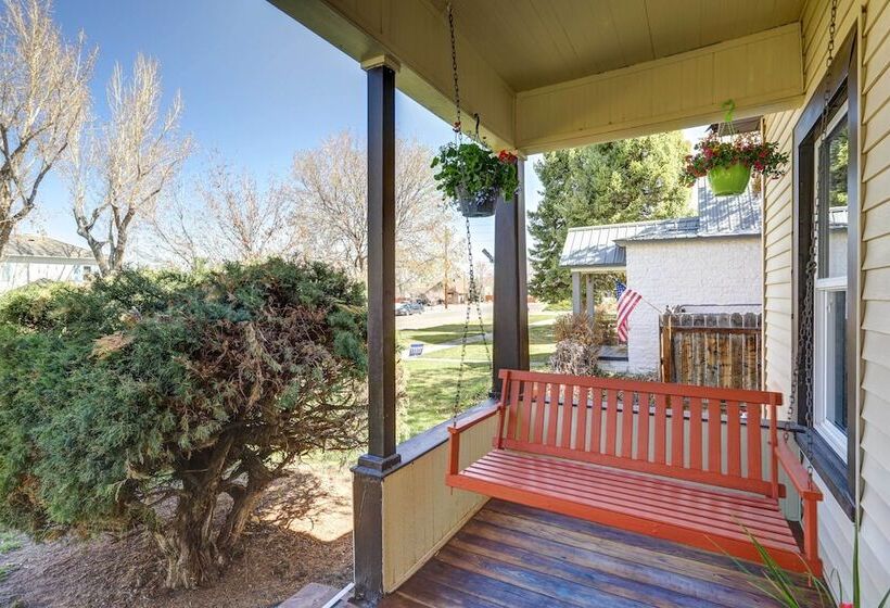 Charming Montrose Family Home: Block To Downtown!