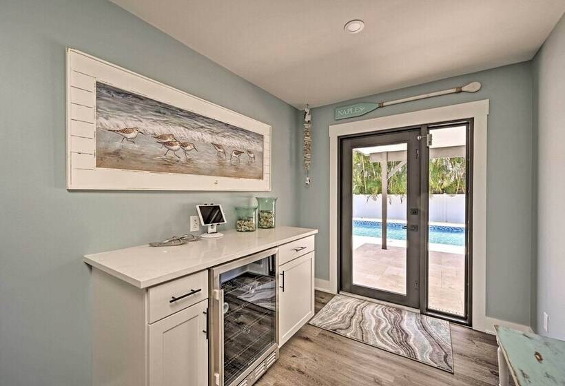 Naples Home W/ Patio < 1 Mi To Beaches!