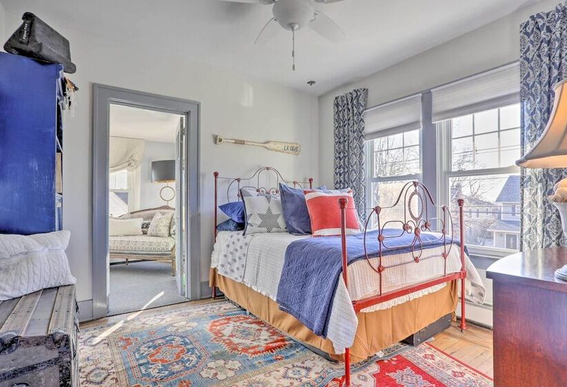 Classic Teaneck Colonial Home With A Modern Touch