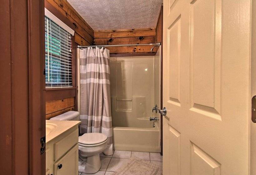 Clyde Cabin: Surrounded By Smoky Mtns