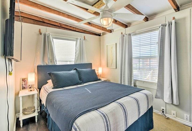 Pet Friendly Surfside Beach Gem   Walk To Beach