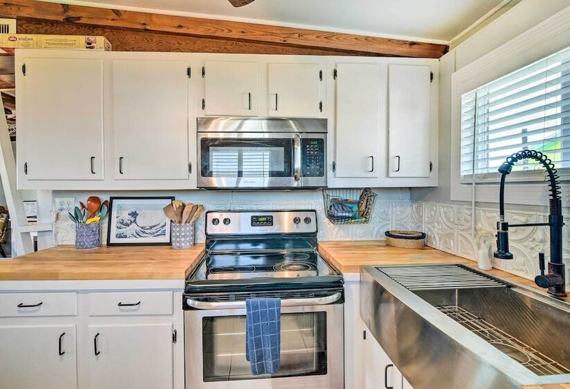 Pet Friendly Surfside Beach Gem   Walk To Beach