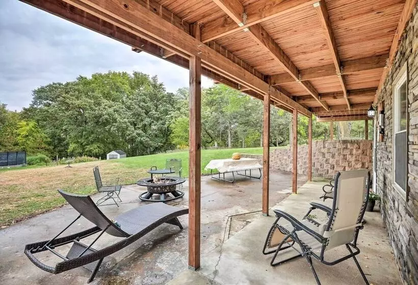 Eagles View  W/ Game Room   Walk To River!